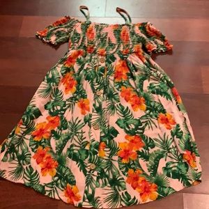 Tropical dress 🌴 👗